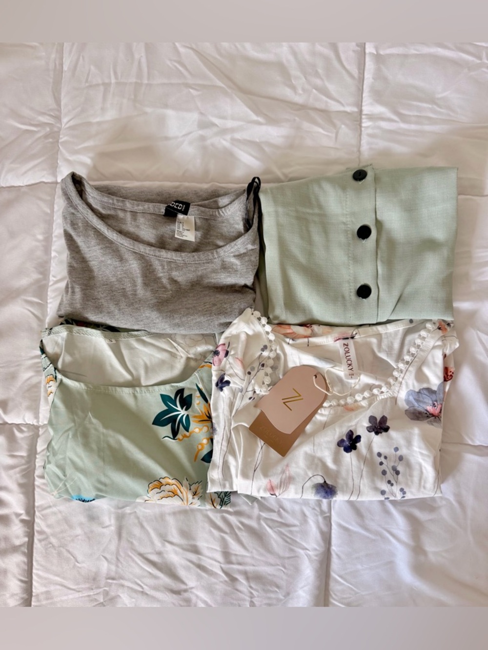 Women’s Tops - Bundle of 4